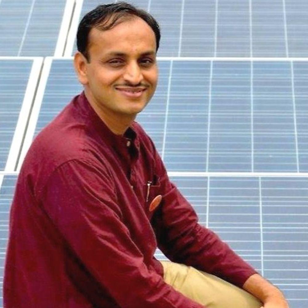 प्रा. चेतनसिंह सोळंकी यांचा कॉलम:‎‎‎‎‎‎‎‎‎‎ऊर्जेसाठी इतर देशांवर अवलंबून राहणे हे अनेक समस्यांचे मूळ‎