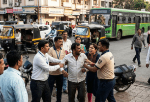 Chaos at Hadapsar 15 Number Chowk: The Dark Side of Credit Card Recovery Tactics