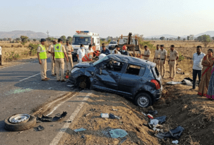 Tragedy in Jalgaon: Tyre Burst Leads to Fatal Car Accident; Two Dead and Two Severely Injured