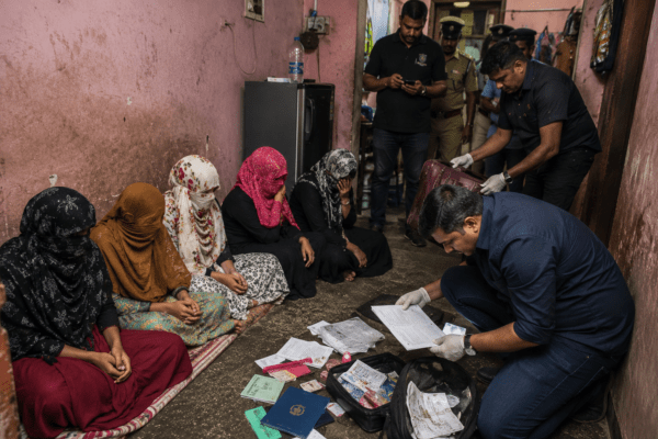 Caught Red-Handed! 5 Bangladeshi Women Arrested in Pune's Budhwar Peth; Failed to Name India’s Prime Minister
