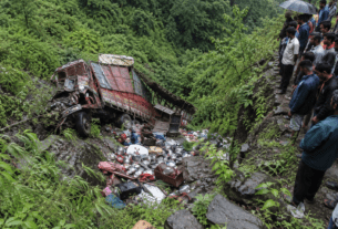 Satara Horror: Truck Carrying Household Goods Plunges into Valley, 4 Lives Lost