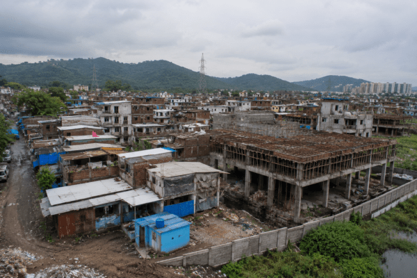 1,000 Illegal Structures Rise as Authorities Look the Other Way