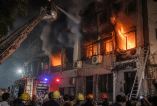 Delhi Tragedy: 9 Dead as AC Explosion Triggers Massive Fire; Burnt Mother Found Holding Child’s Body in Heartbreaking Scene