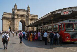 Gateway of India BEST Bus Stop Shift Faces Heavy Backlash from Heritage Committee Members!