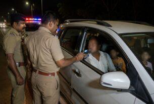 Manchar Police Avert Major Tragedy: Drunk Bike Rider Stopped from Dangerous Night Journey with Little Children!