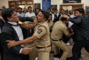 High Drama at Kalyan Court: Clash and Assault Between Lawyer and Drunk Police Officer Over Moving a Bike!