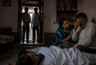 Two brothers perish after consuming spurious liquor, father battles for life in hospital!