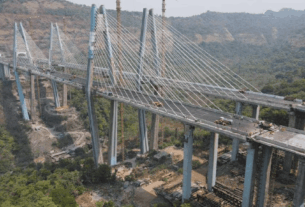 Engineering Marvel: India’s Widest Tunnel and Highest Bridge Highlight the Mumbai-Pune Expressway 'Missing Link' Project