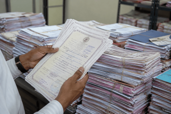 Explosion of 'Bogus' Birth Certificates in Amravati: Over 40,000 Suspicious Records Unearthed.
