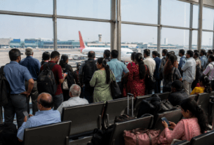 SpiceJet Flight to Dubai Delayed for Hours, Passengers Left Frustrated!