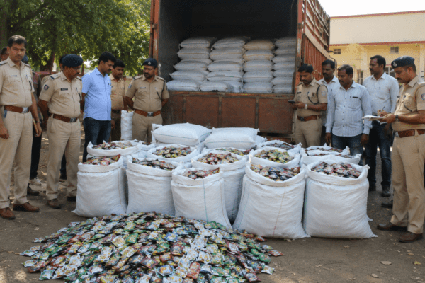 Gutkha Smuggling Busted: Sangli Police Seize Truck Packed with 200 Sacks En Route from Vijayapura to Pune