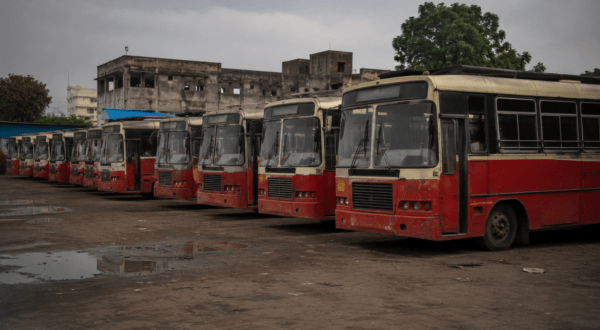 Administrative Negligence: Chhatrapati Sambhajinagar Municipal Corporation Saves Fuel but Wastes Public Money by Paying Salaries to 22 Idle Drivers!
