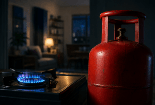 Inflation Shock at Midnight: Domestic LPG Price Hikes by ₹29 per Cylinder; Common Man's Budget Set to Collapse