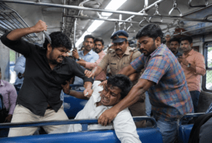 Passenger stabbed with knife over seat dispute; Karjat police arrest the attackers!