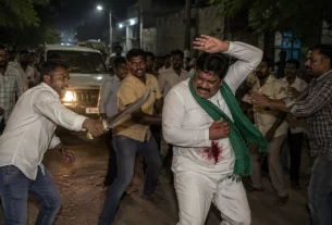 Swabhimani Shetkari Sanghatana Leader Brutally Attacked with Swords!