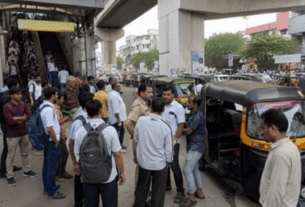 Pune Commuters Face Daily Struggle Due to Unruly Cab and Rickshaw Drivers.