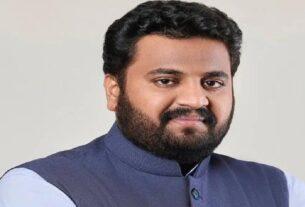 Vikram Kakade Wins Pune Legislative Council Seat Unopposed!