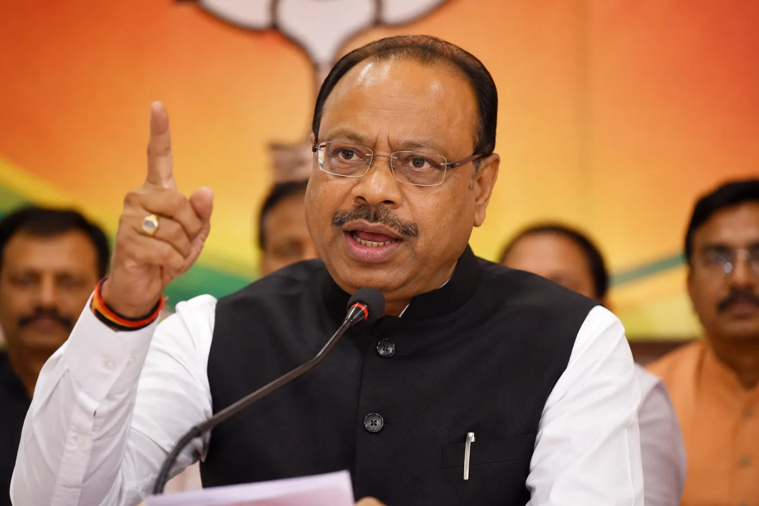 Chandrashekhar Bawankule Slams Opposition: 28 Paper Leaks Occurred During Congress Regime, Students Being Used for Politics"