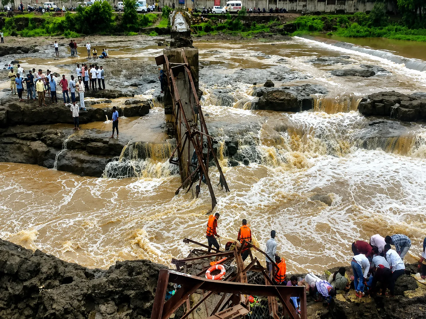 Rs 8 Crore Approved for Kundmala Bridge in Maval Pune,