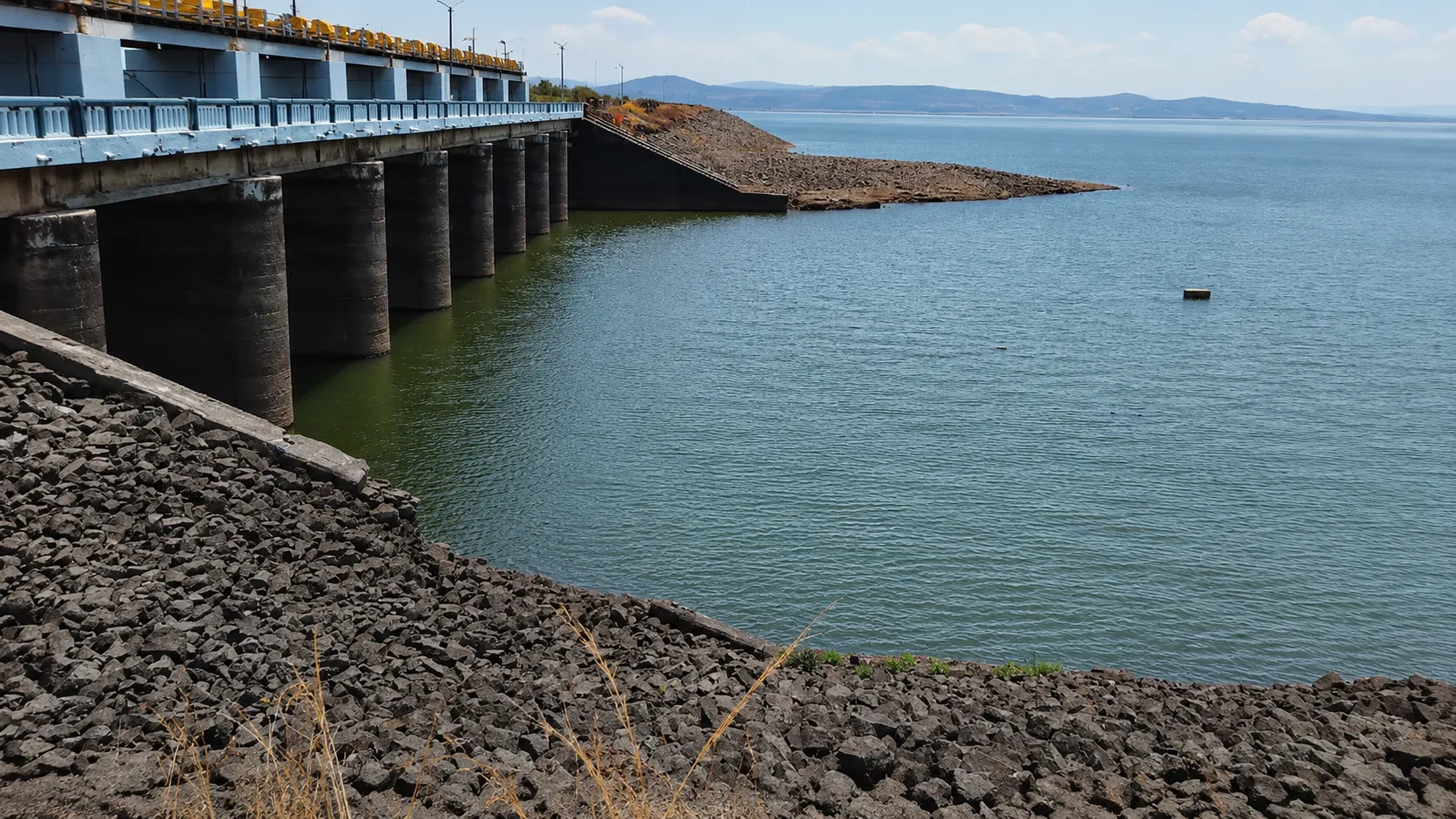 Dam Water Levels Surge in Nashik: Three Days of Heavy Rainfall Boost Gangapur Dam to 68% and Darna to 50%