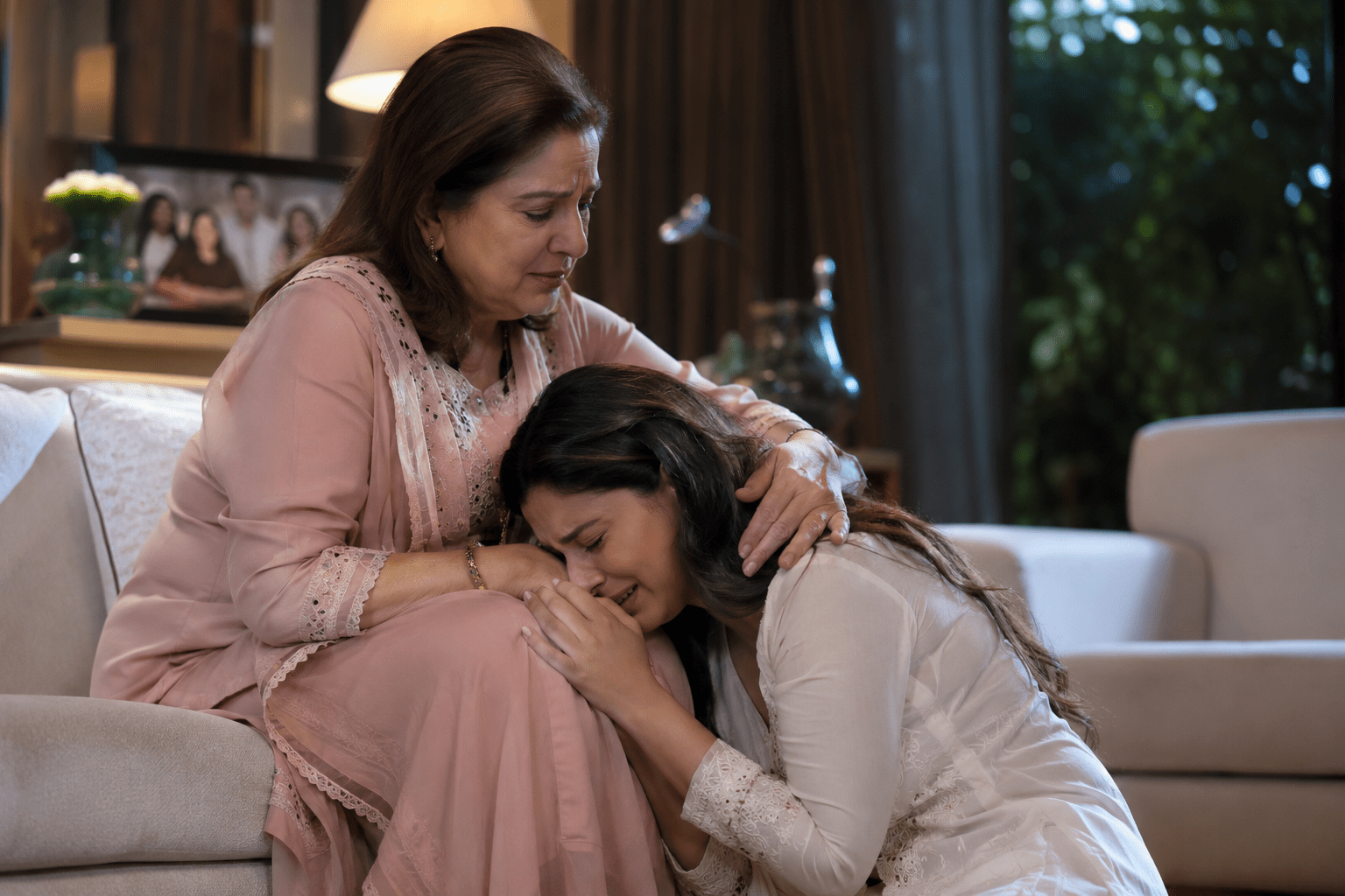 Sunita Ahuja Reveals How Kashmera Shah Fell at Her Feet and Apologized to End 15-Year Feud!
