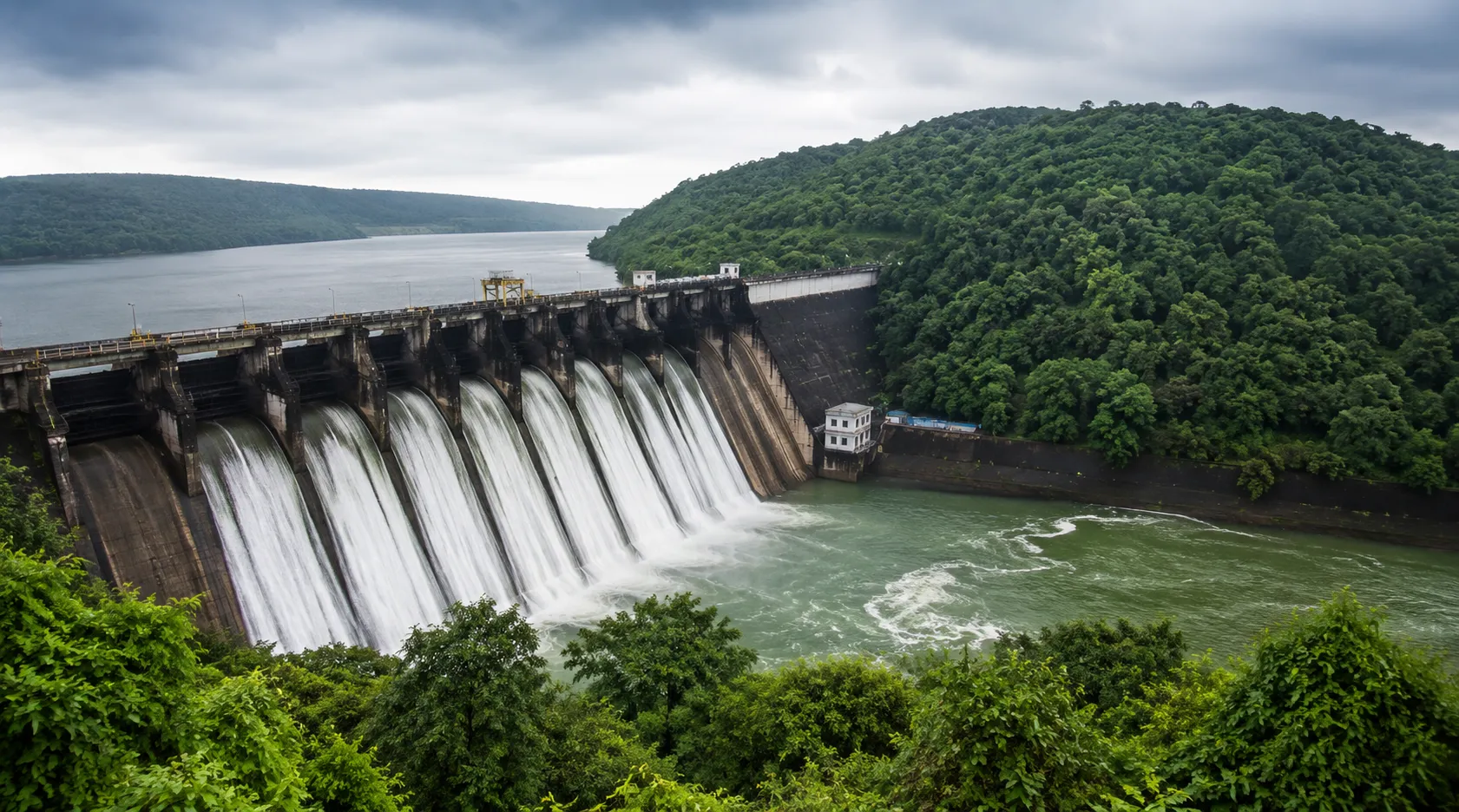 Khadakwasla Dam Chain Records 24.54 TMC Water Storage Increase in July: Highest Rise in Five Years for Pune Water Supply"
