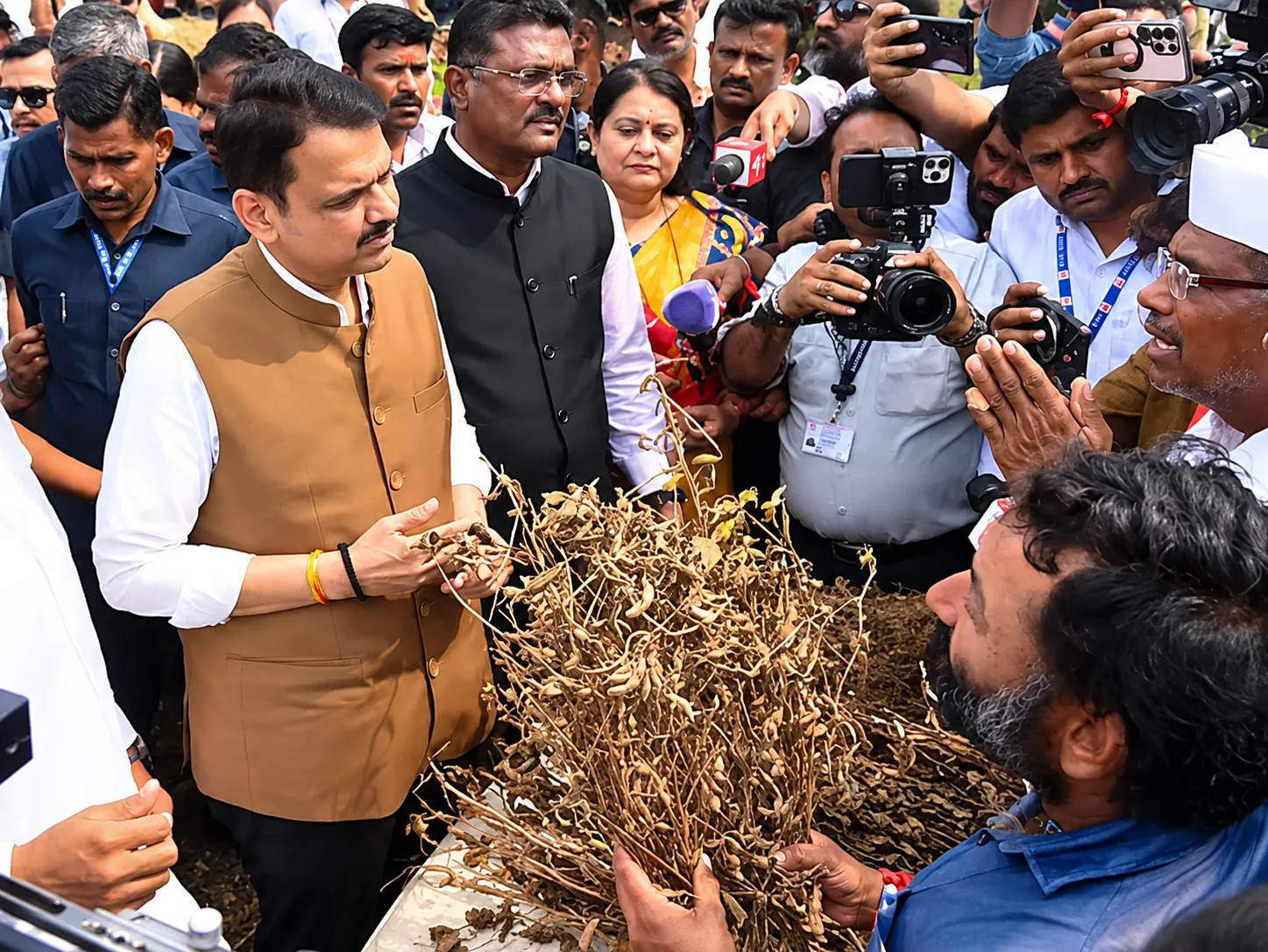 Major Relief for Farmers: Maharashtra Government Declares Drought in 265 Talukas