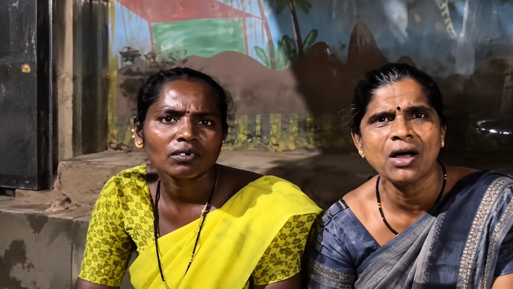 YouTube Bhai' Siddhu Abhange Beaten by Women Inside Kopari Police Station