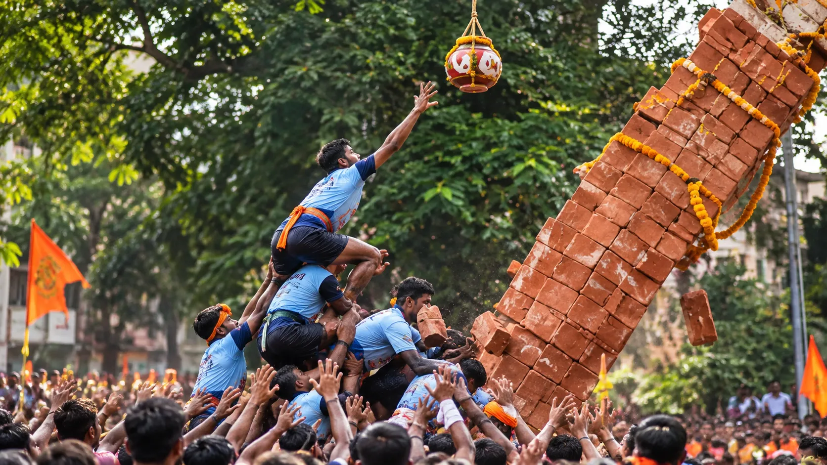 Heartbreaking Tragedy in Mumbai Dahi Handi Celebrations: 7-Year-Old Boy Dies
