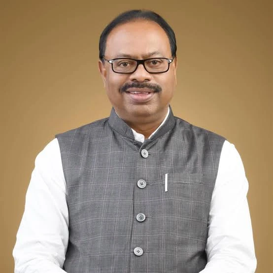 Big Decision for OBC Welfare: Maharashtra Government to Provide Land for Student