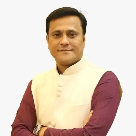 Sandeep Deshpande's Direct Challenge to BJP over PM Narendra Modi's Photo