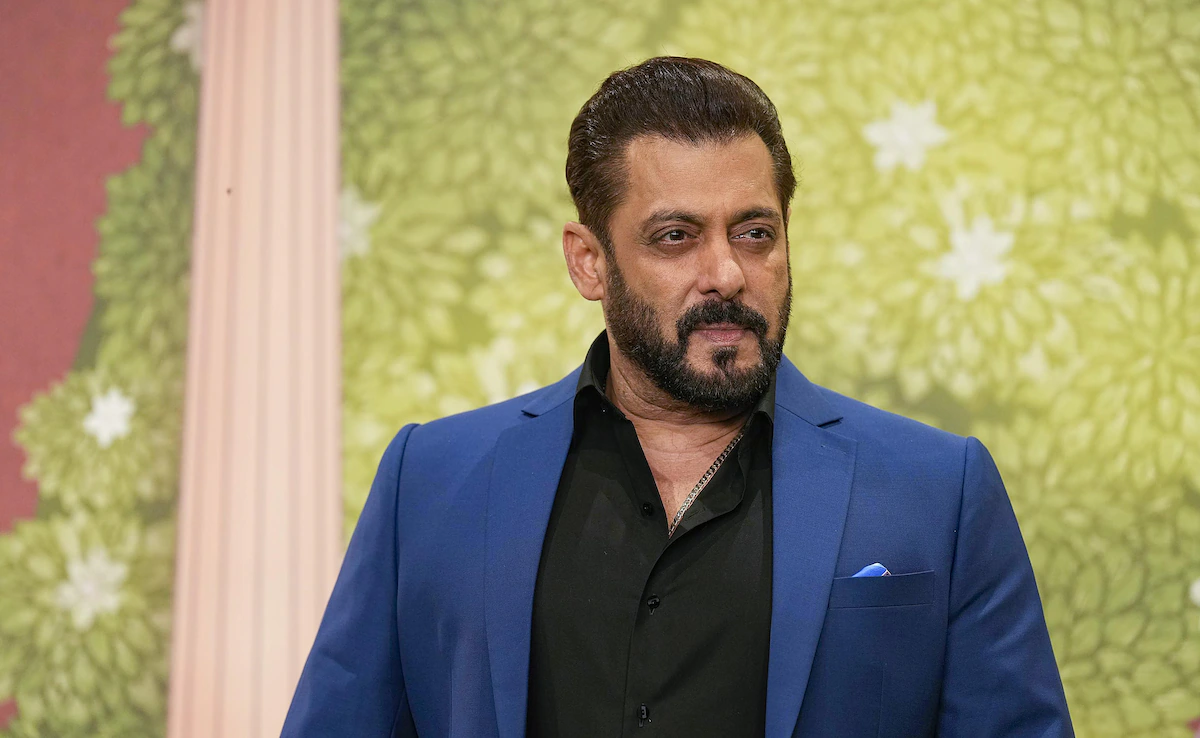 Salman Khan Loses Temper: Actor Scolds and Hits Driver