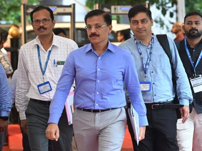 Eat It Yourself and Feed Your Kids First if You Dare: IAS Officer Tukaram Mundhe