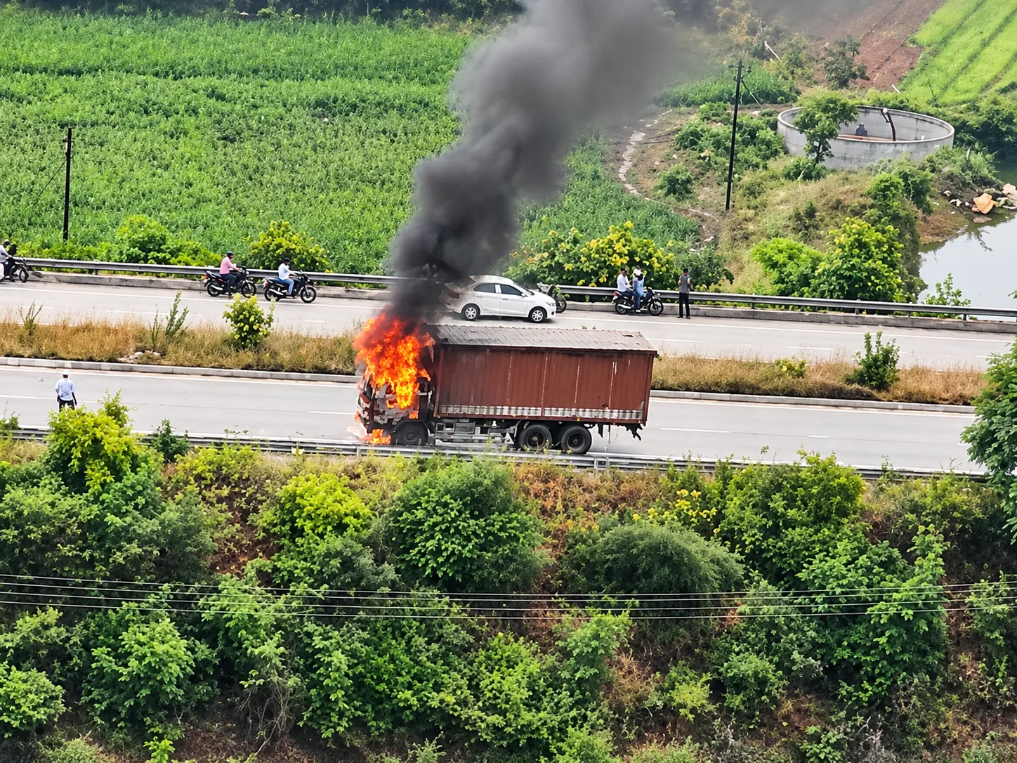 Massive Fire Breaks Out in Goods Truck on Pune-Nashik Highway Near Alekhind: