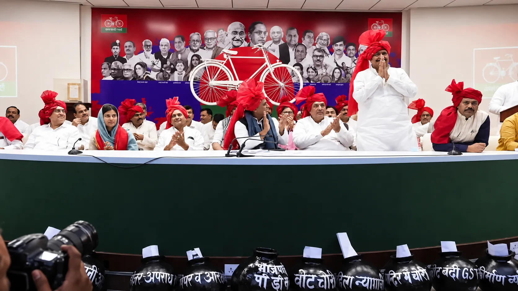UP Elections 2027: Major Blow to BJP in Its Stronghold as Ex-MP Rajpal Saini Joins SP;
