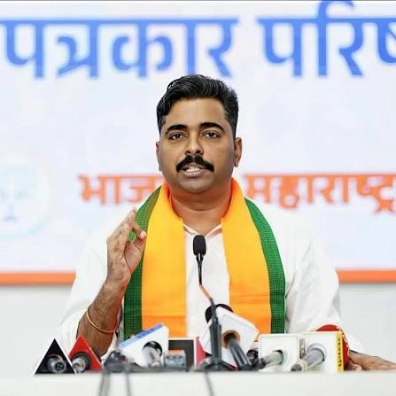 MPSC Agitation Face-off: Vivekananda Patil Doles Out Stinging Criticism at BJP’s Navnath Ban