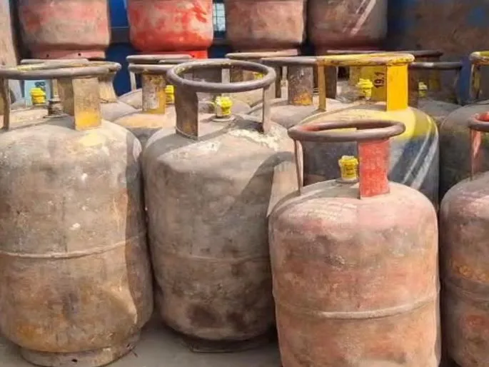 Dangerous Practice of Extracting LPG Gas via Pipes from Full to Empty